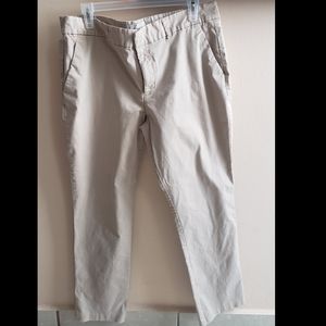 Khakis long pants Gap